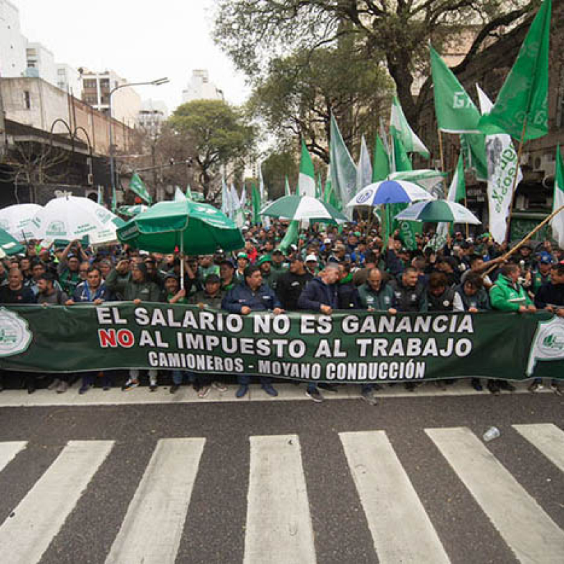 Movilización al Congreso de la Nación a favor del Proyecto de Eliminación del Impuesto a las Ganancias