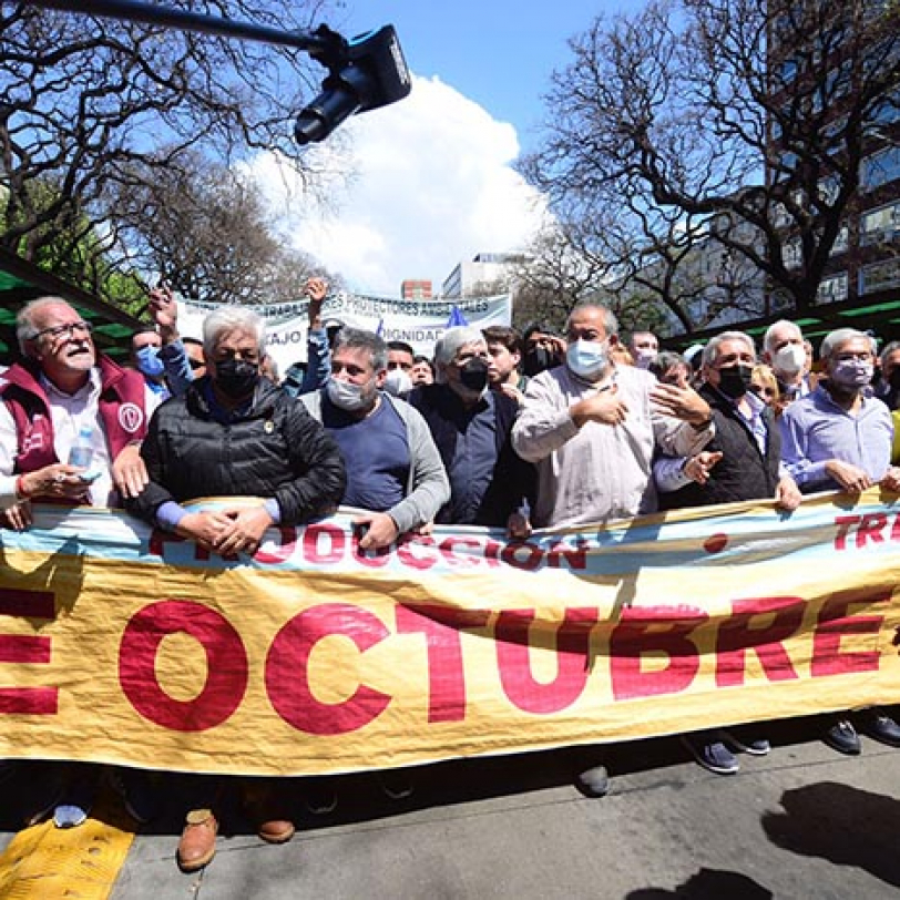 Marcha por el Día de la Lealtad