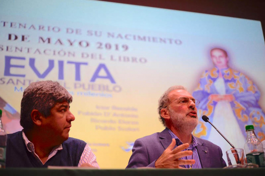 Presentación de libro Evita, Santa del Pueblo