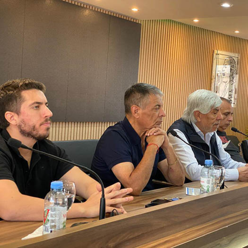 Reuni&oacute;n en la Sede Central