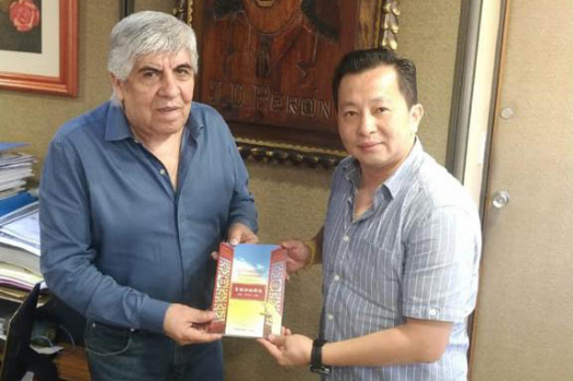 Hugo Moyano recibió a Fernando Hung